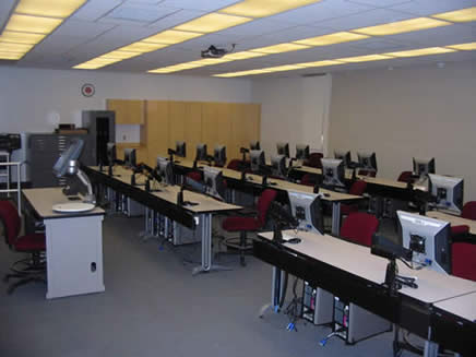 computer lab photo